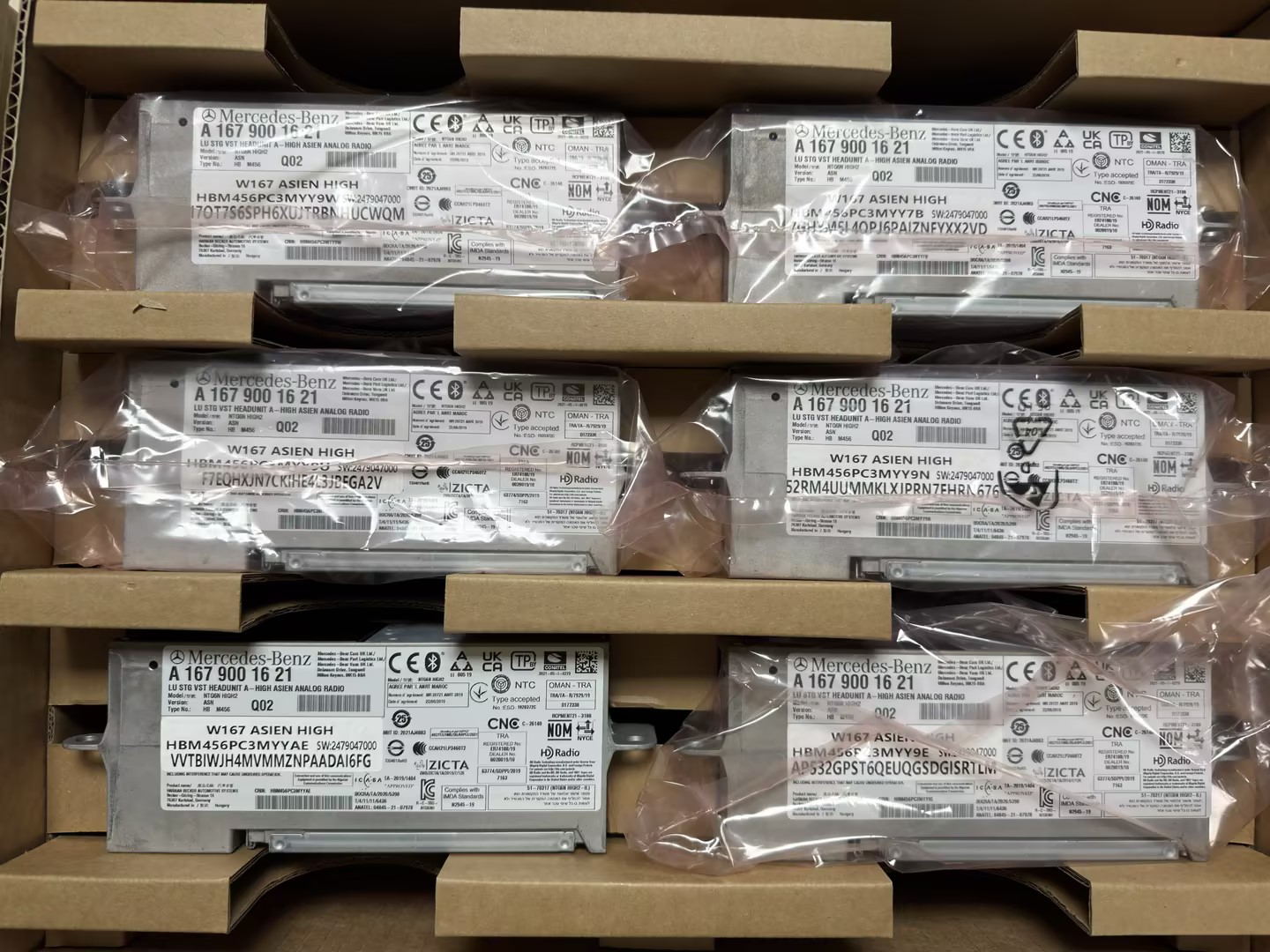 Brand New Genuine A1679001621 Control Unit with Launch Code for Mercedes